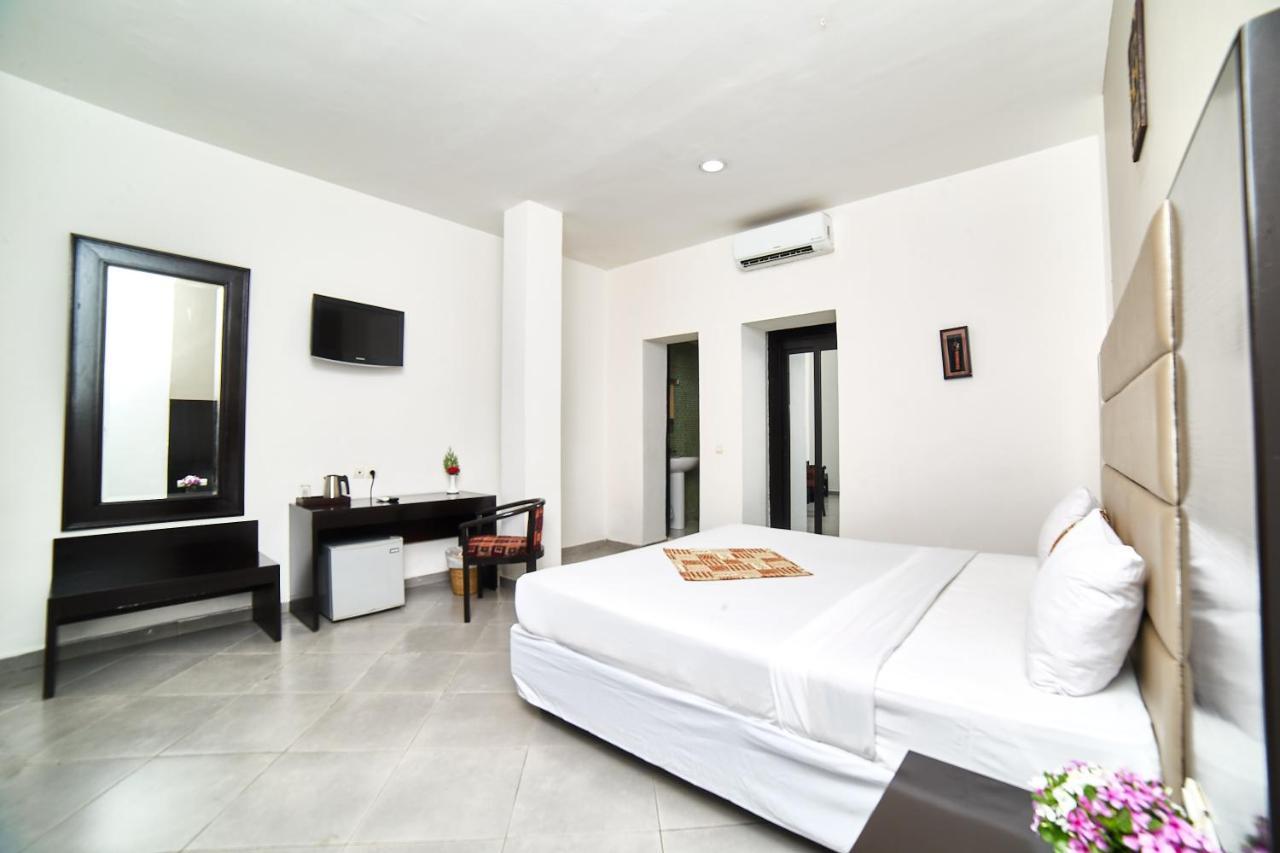 Dunia Hotel Bamako Centre エクステリア 写真