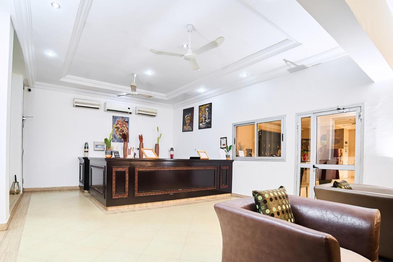 Dunia Hotel Bamako Centre エクステリア 写真